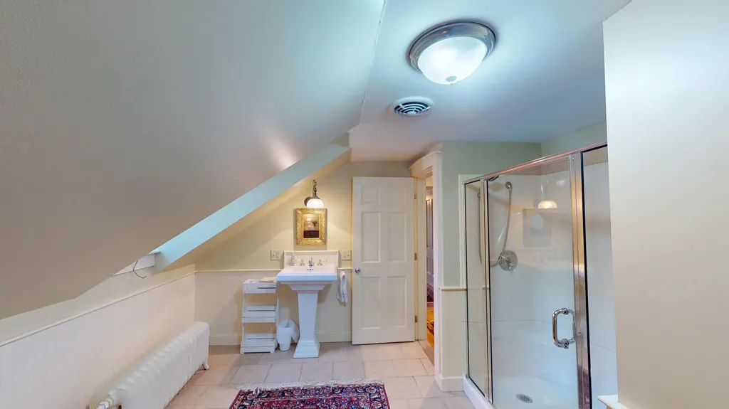 32 Broadway Machias ME 04654