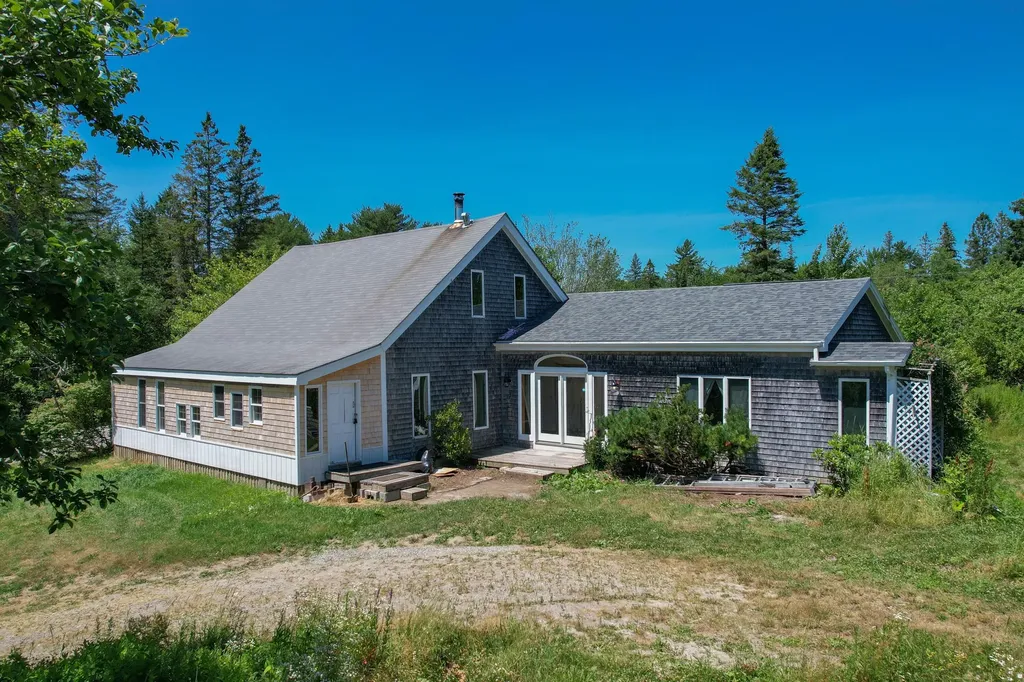 443 Saco Road Columbia ME 04623