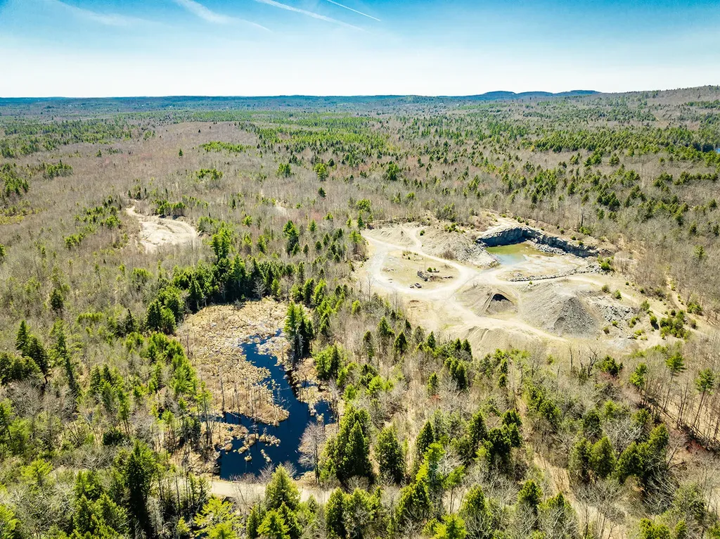 MAP2 Lot21 Howes Cove Road Liberty ME 04949
