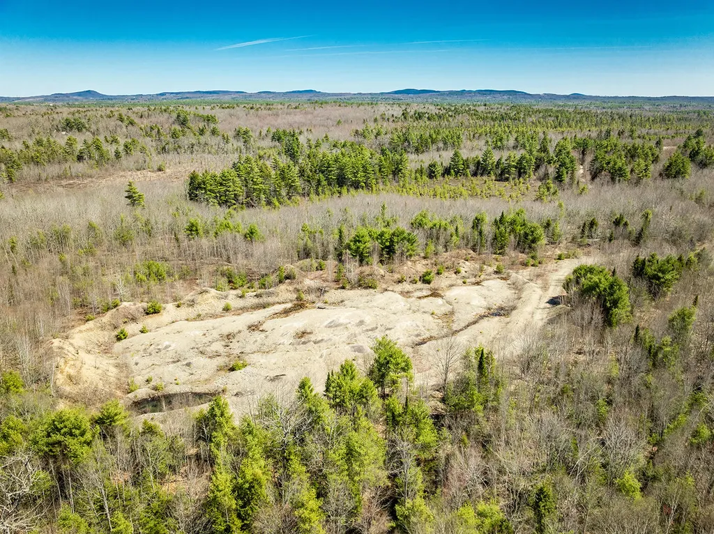 MAP2 Lot21 Howes Cove Road Liberty ME 04949