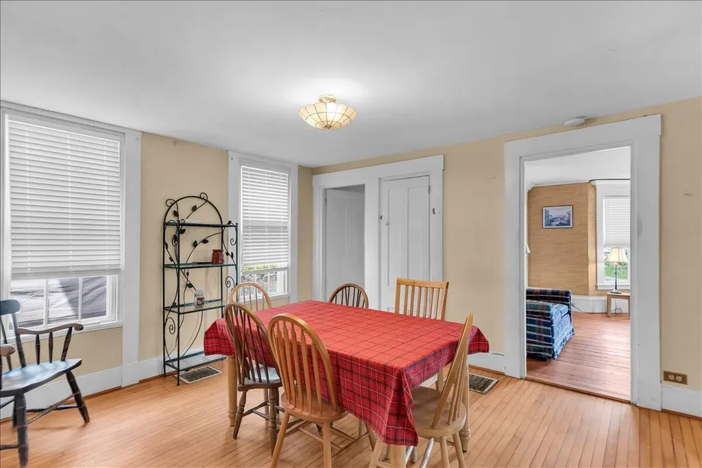 10 Green Street Castine ME 04421