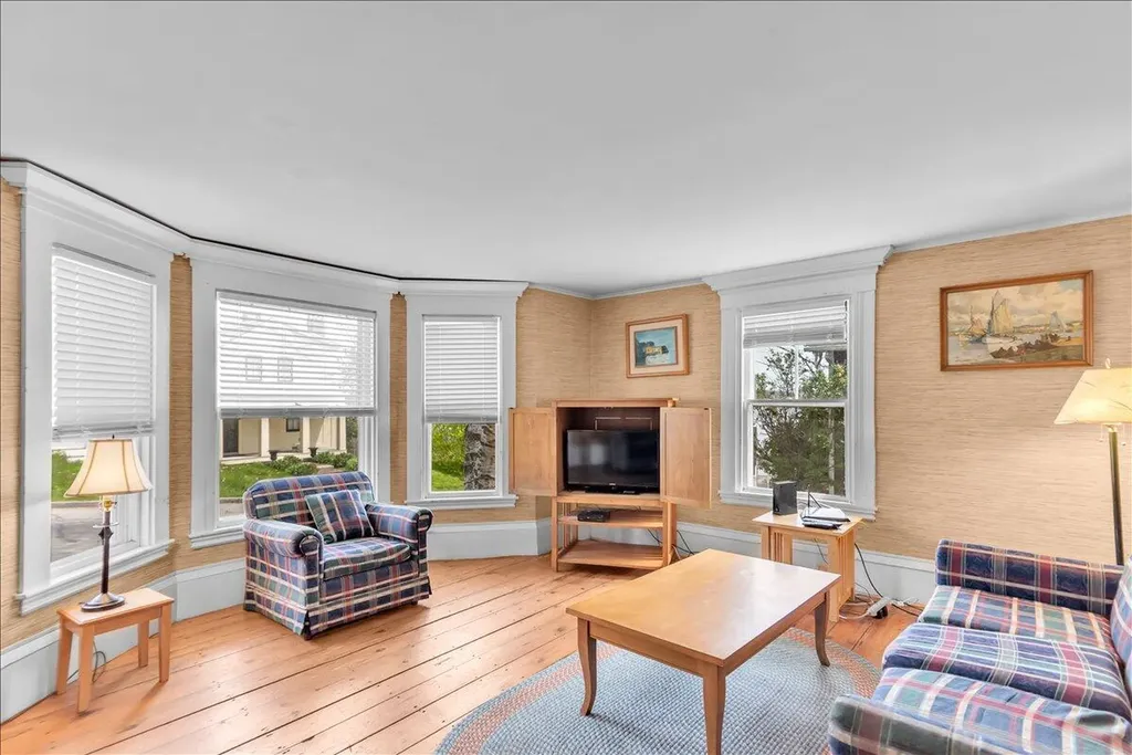 10 Green Street Castine ME 04421