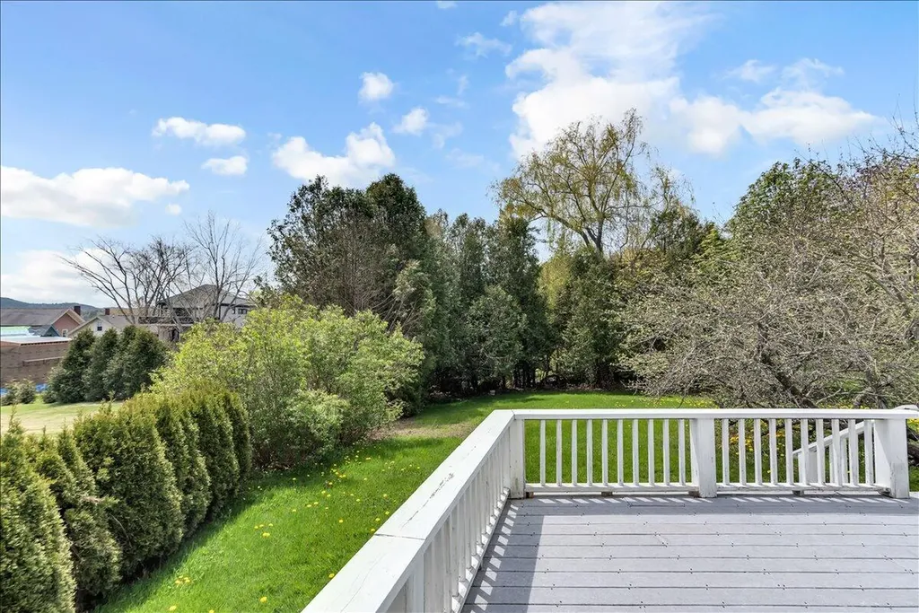10 Green Street Castine ME 04421