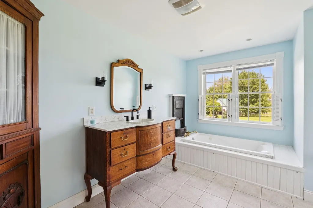 3110 Friendship Road Waldoboro ME 04572