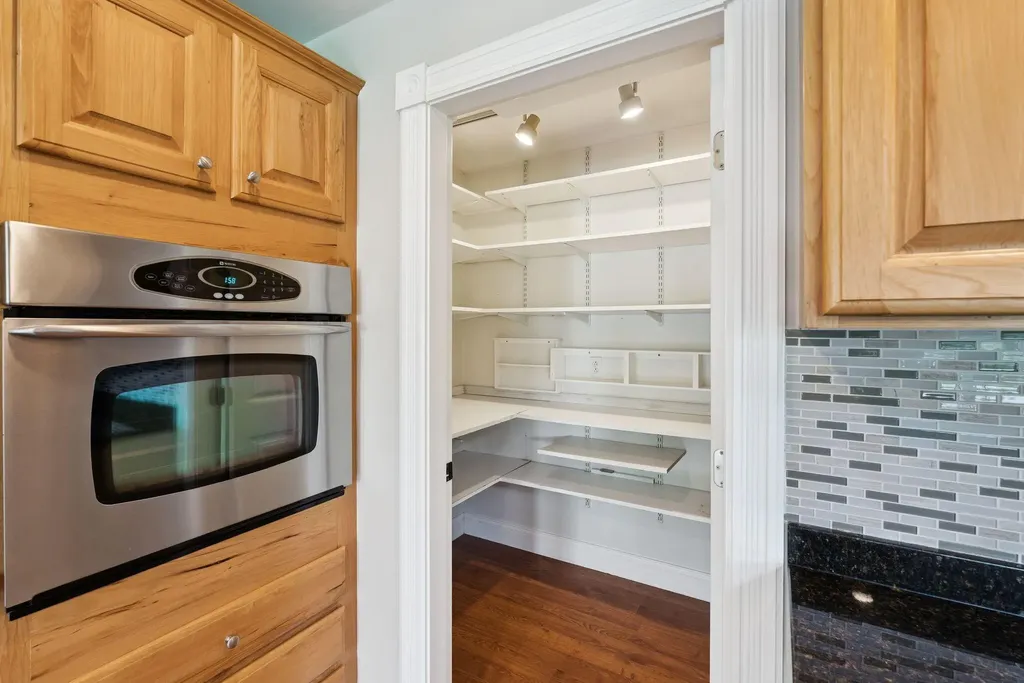 3110 Friendship Road Waldoboro ME 04572
