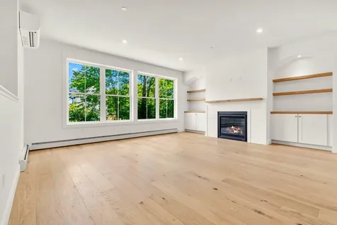 4 Betty Lane Windham ME 04062