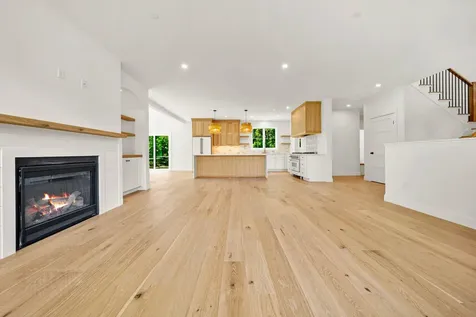 4 Betty Lane Windham ME 04062