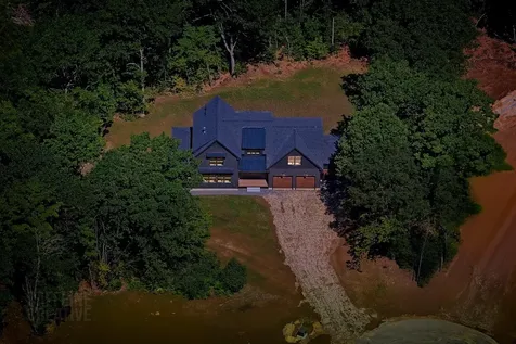 4 Betty Lane Windham ME 04062
