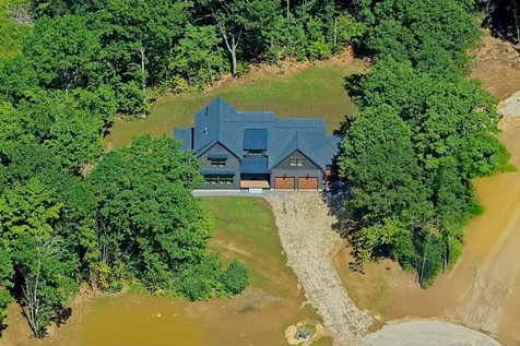 4 Betty Lane Windham ME 04062