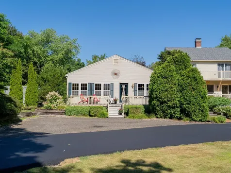 8 Prince Avenue Kittery ME 03904