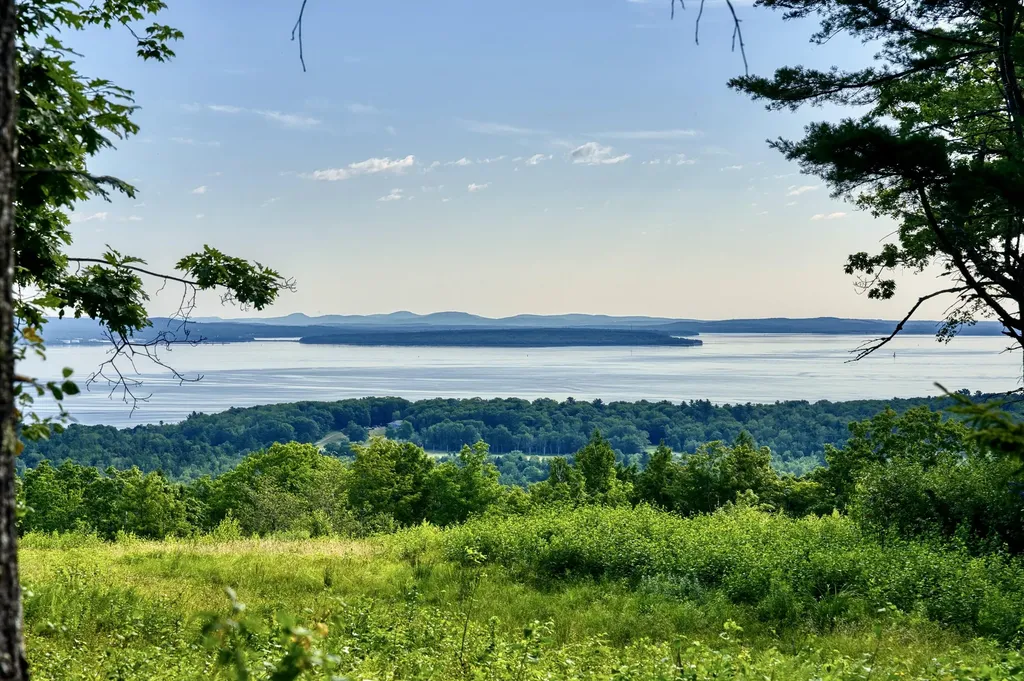 Lot 26 Mariner's Watch Road Northport ME 04849