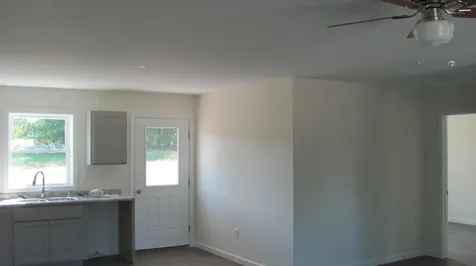 18 Thurlow Drive Oxford ME 04270