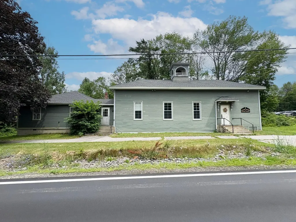 88 Main Street Buxton ME 04093