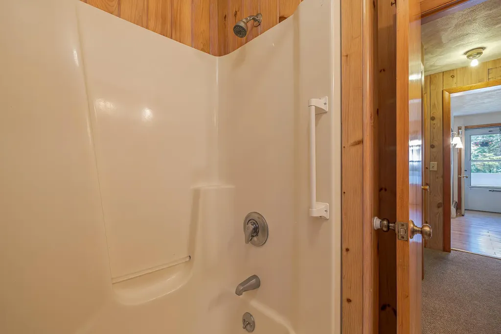 16/28 Blodgett Lane Bar Harbor ME 04609