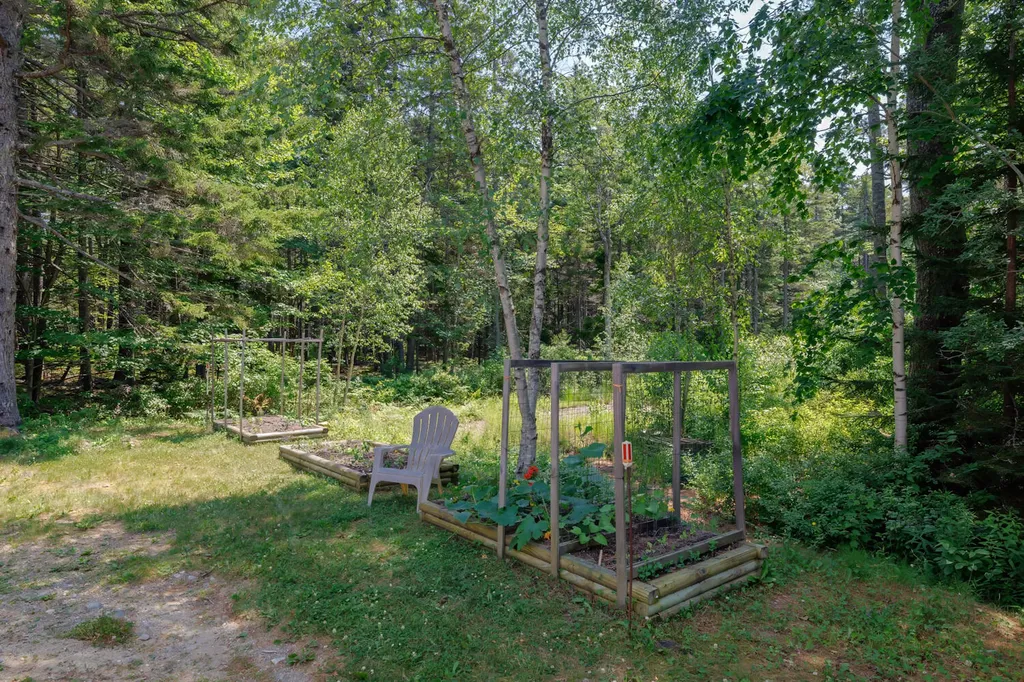 16/28 Blodgett Lane Bar Harbor ME 04609