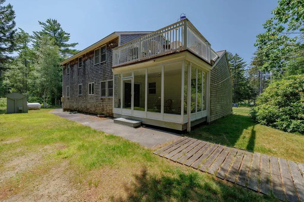 16/28 Blodgett Lane Bar Harbor ME 04609