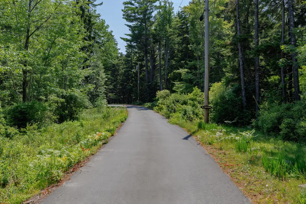 16/28 Blodgett Lane Bar Harbor ME 04609