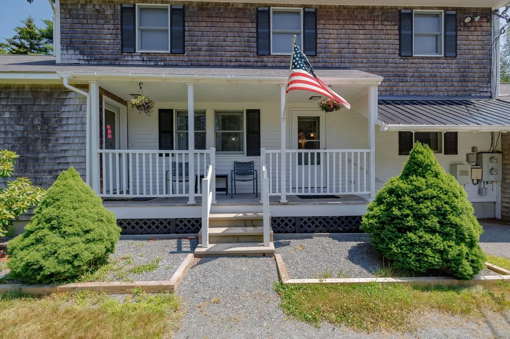 16/28 Blodgett Lane Bar Harbor ME 04609