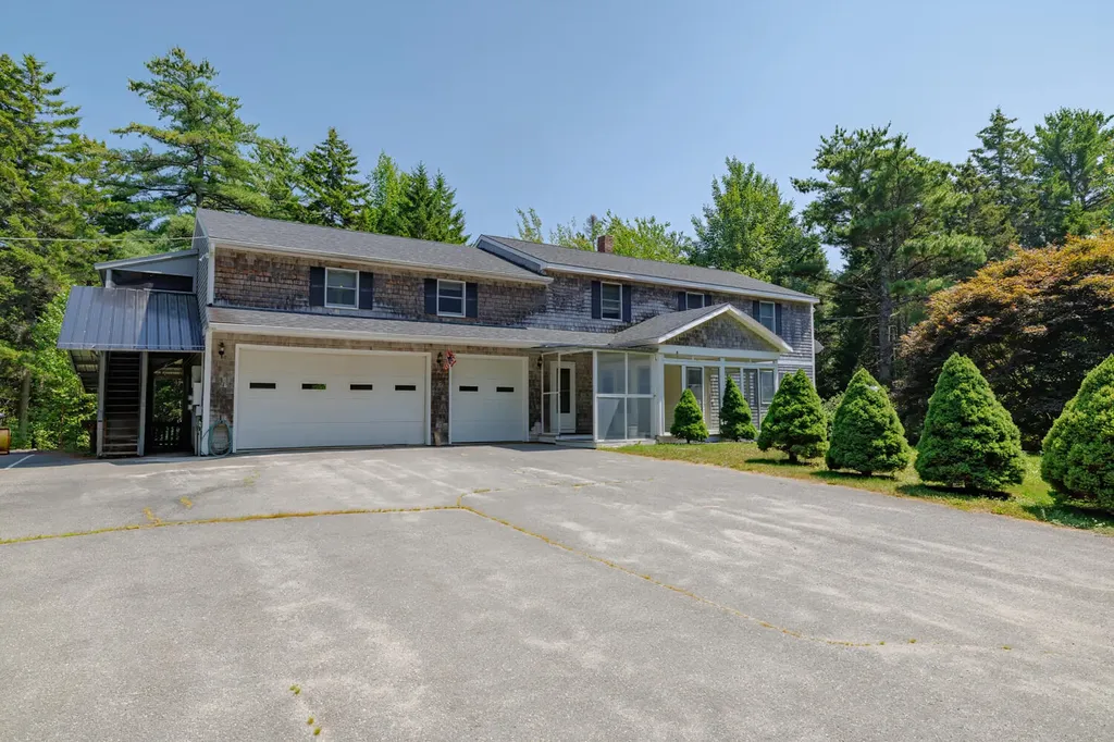 16/28 Blodgett Lane Bar Harbor ME 04609