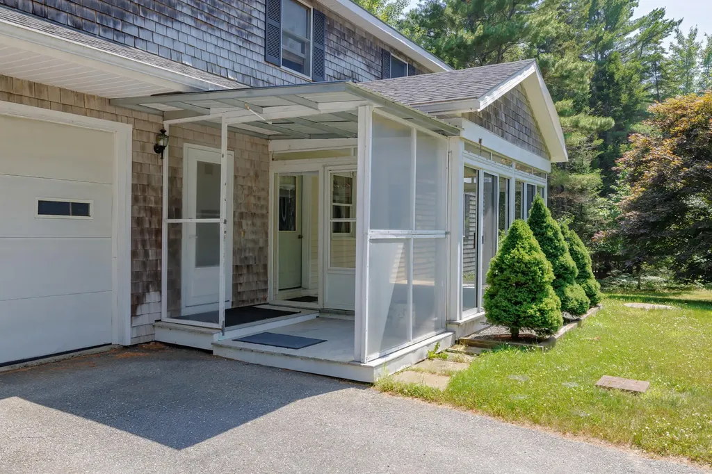 16/28 Blodgett Lane Bar Harbor ME 04609