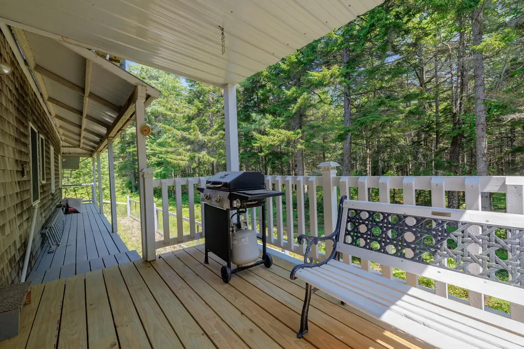 16/28 Blodgett Lane Bar Harbor ME 04609
