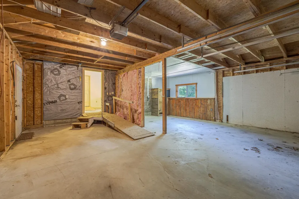 99 Southern Bay Road Penobscot ME 04476