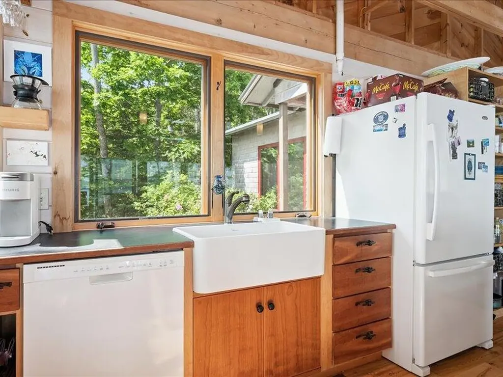 66 Vera's Way Deer Isle ME 04650