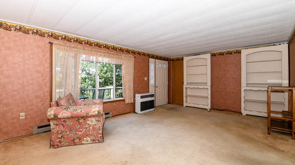 209 Norway Road Harrison ME 04040