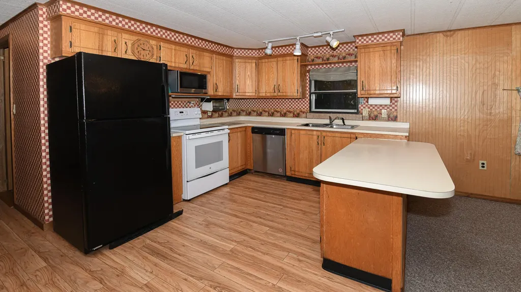 209 Norway Road Harrison ME 04040