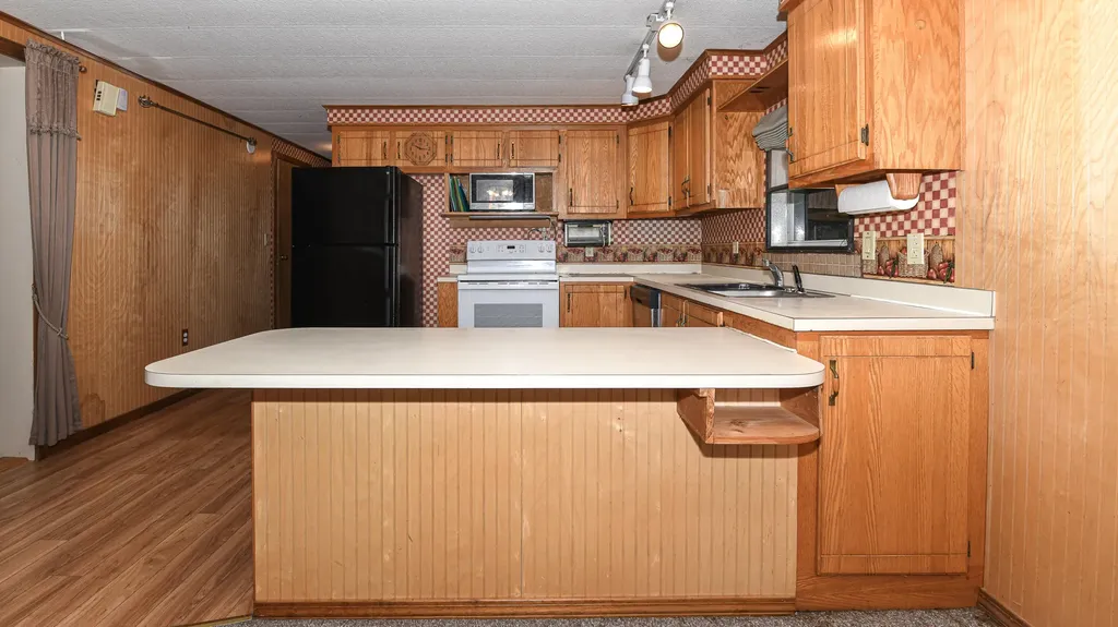 209 Norway Road Harrison ME 04040