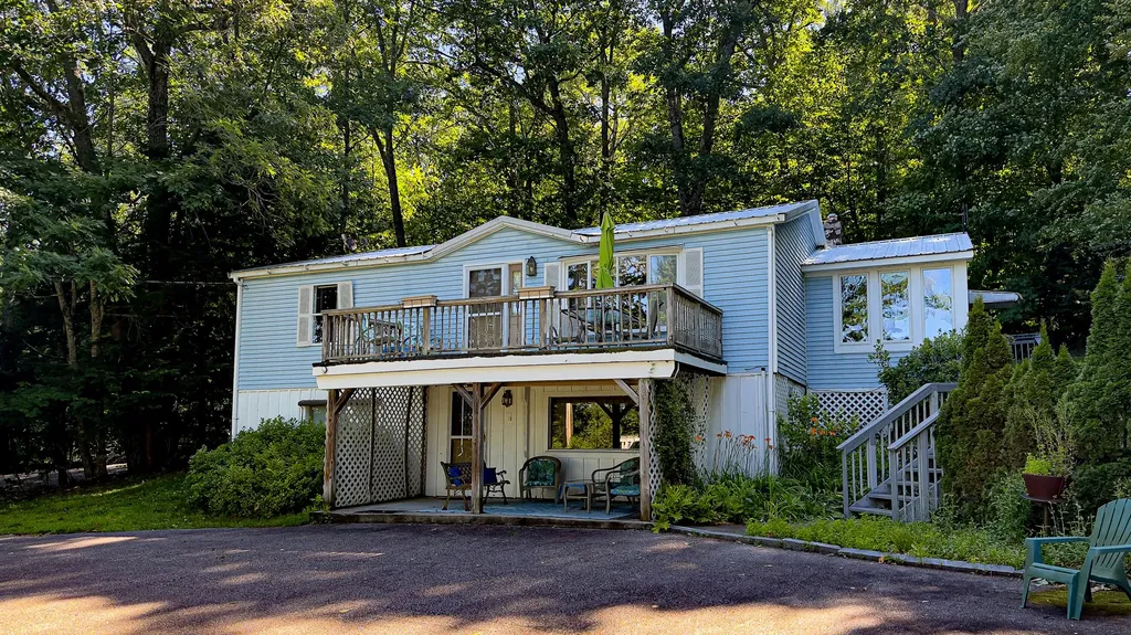 209 Norway Road Harrison ME 04040
