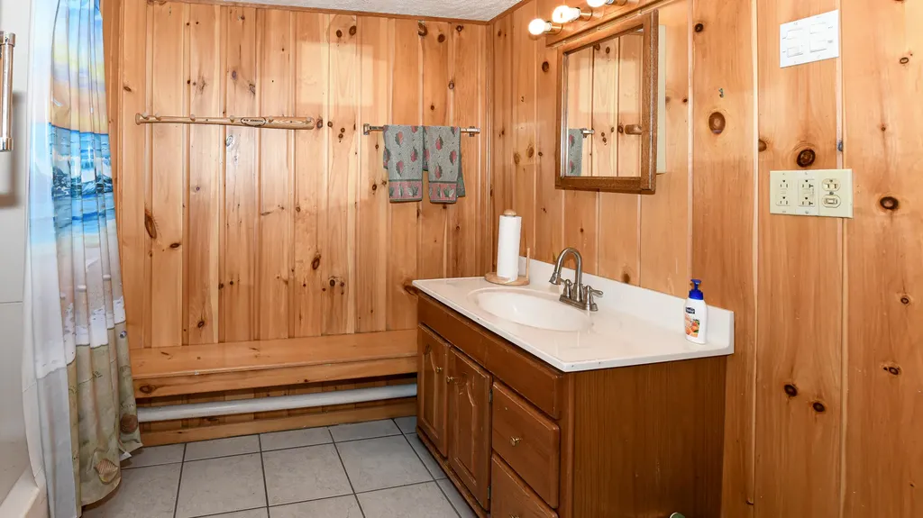 209 Norway Road Harrison ME 04040