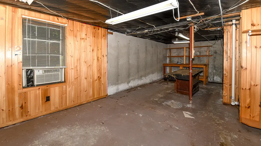 209 Norway Road Harrison ME 04040