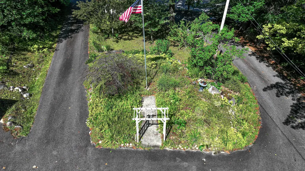 209 Norway Road Harrison ME 04040