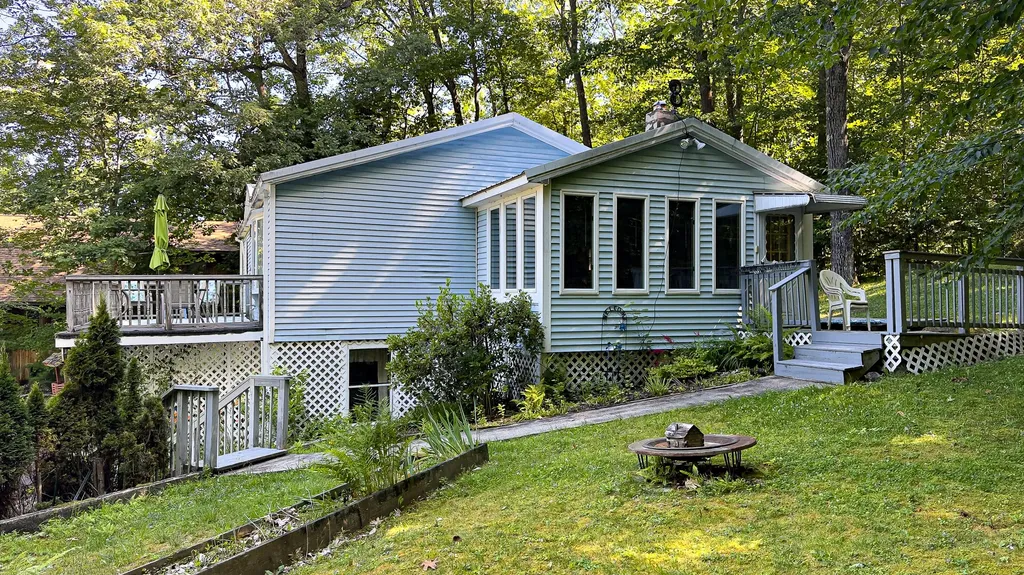 209 Norway Road Harrison ME 04040