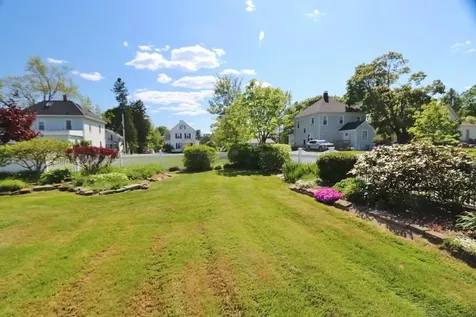207 6th Street Bangor ME 04401