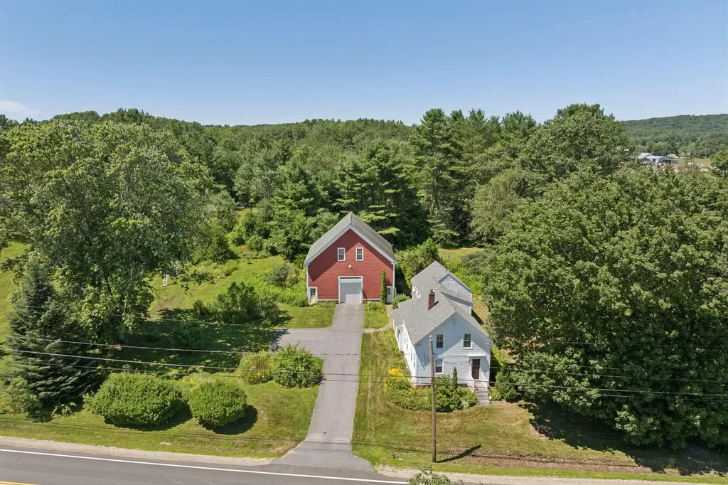 464 Gray Road Falmouth ME 04105