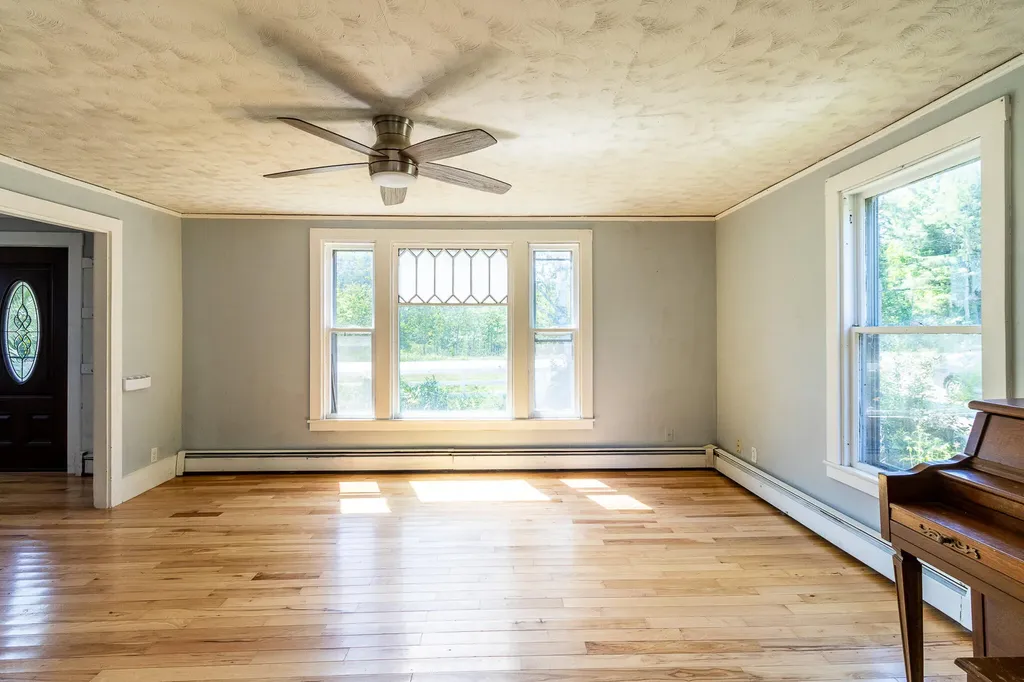 606 Airline Road Amherst ME 04605