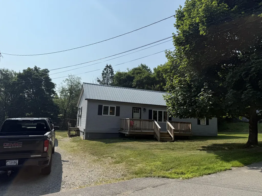 35 Maple Street Baileyville ME 04694