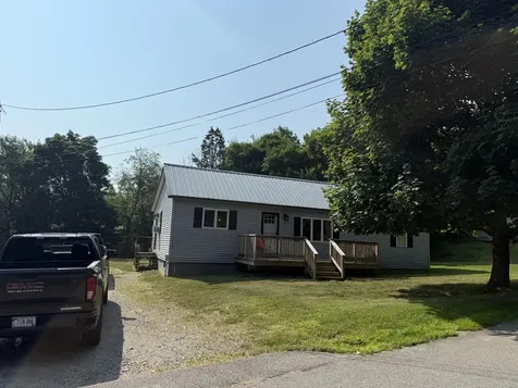 35 Maple Street Baileyville ME 04694
