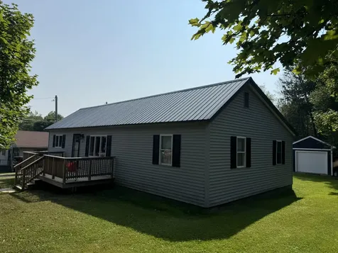 35 Maple Street Baileyville ME 04694