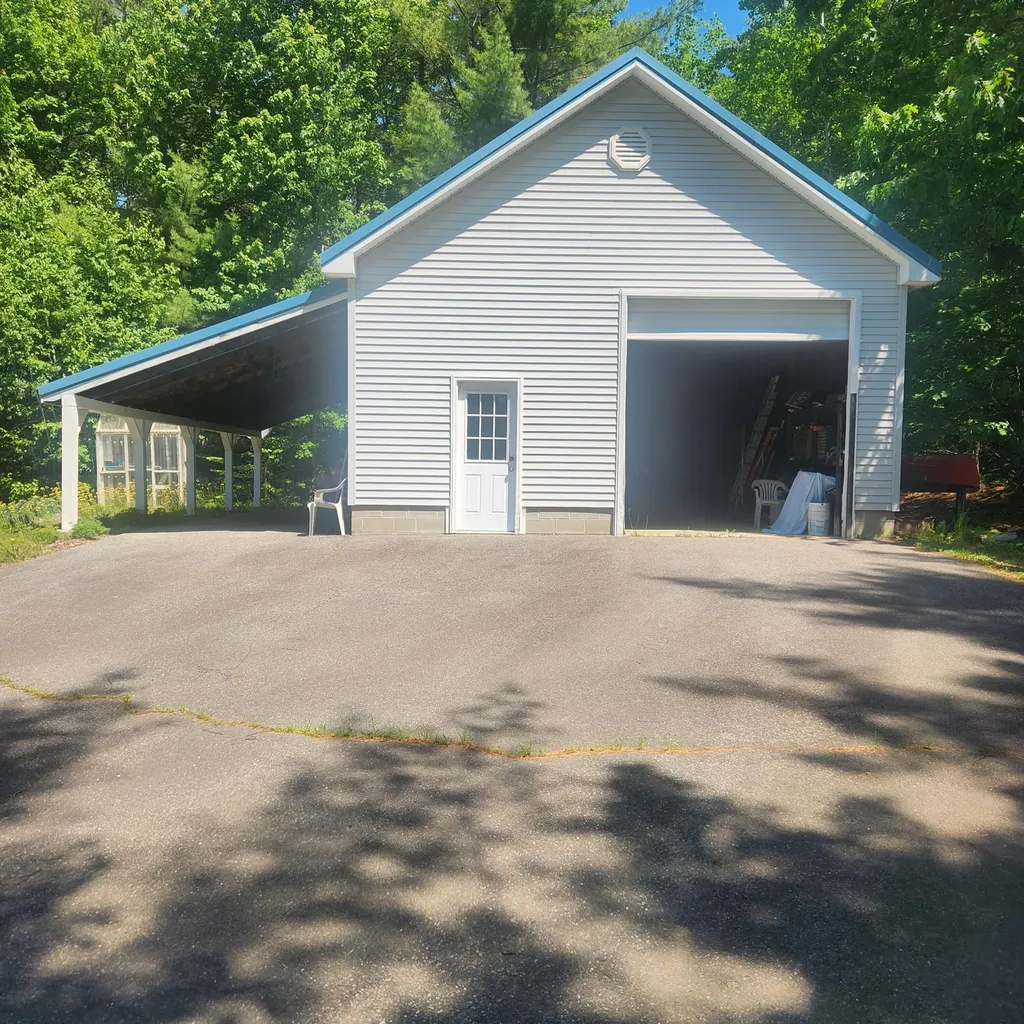 35 Pelletier Drive Enfield ME 04493