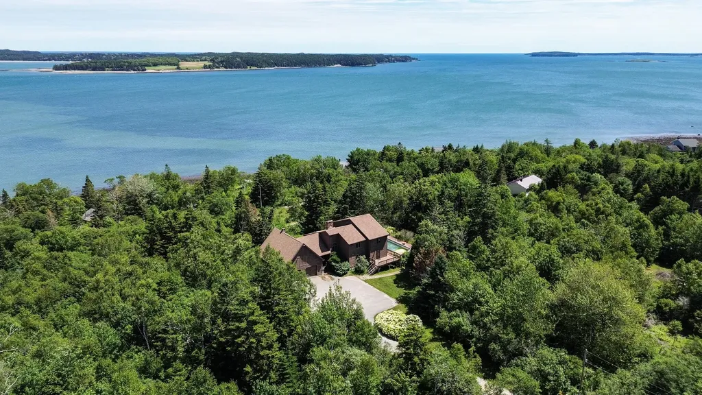 989 Mason Bay Road Jonesport ME 04649