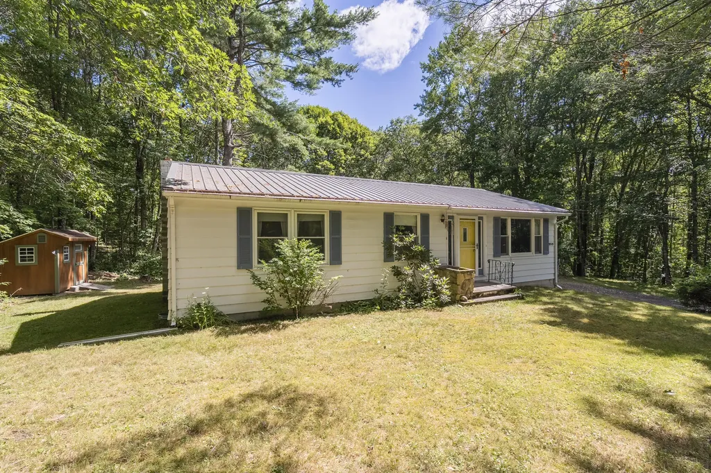 959 S Waterboro Road Lyman ME 04002