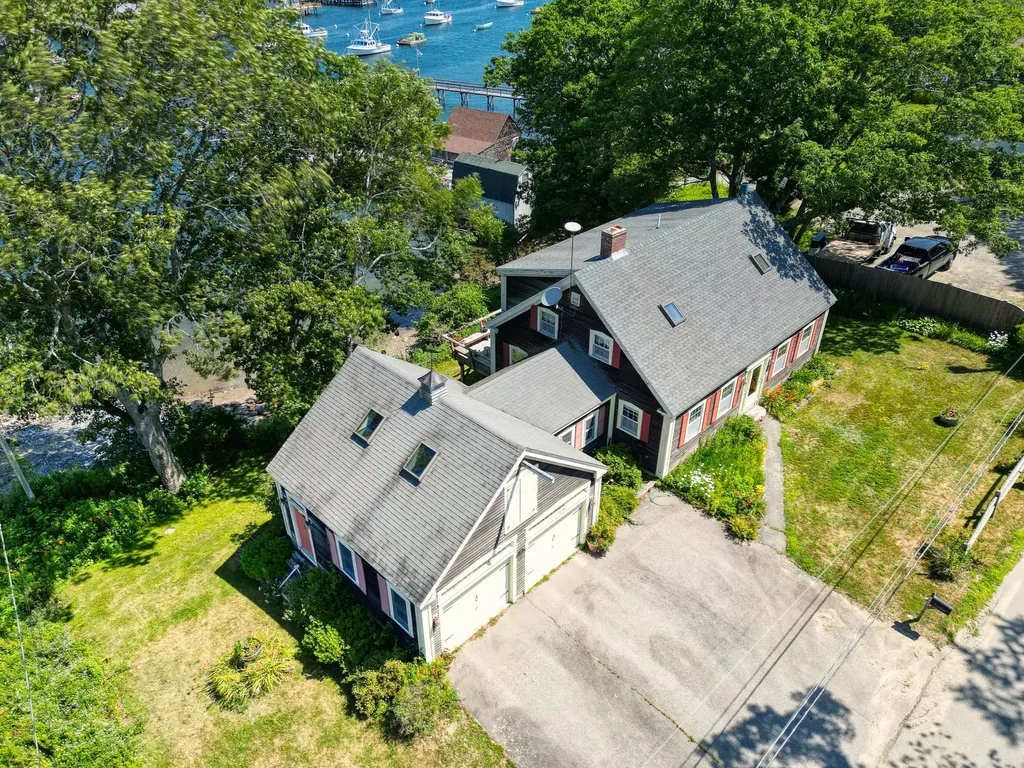 82 Southside Road Bristol ME 04554