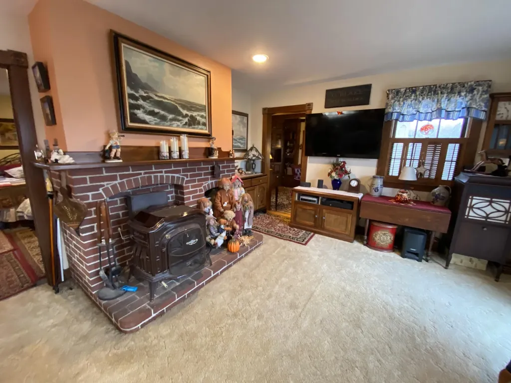 82 Southside Road Bristol ME 04554