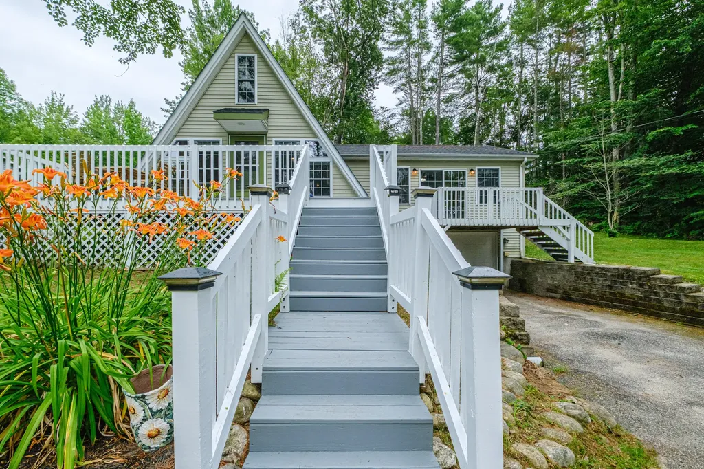 112 Birch Drive Poland ME 04274