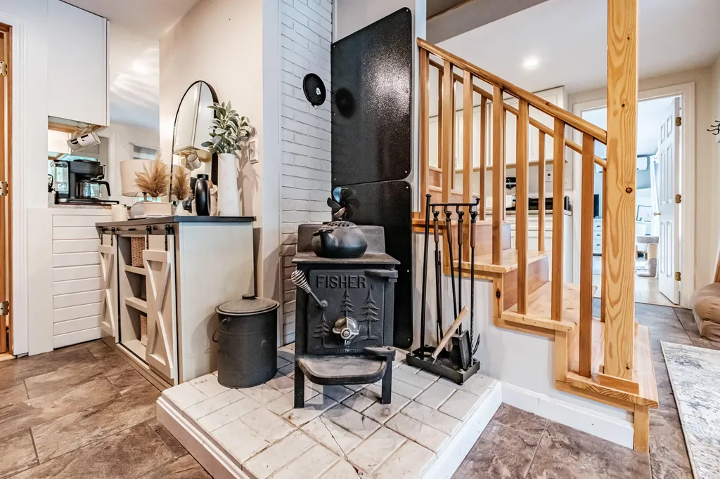 112 Birch Drive Poland ME 04274