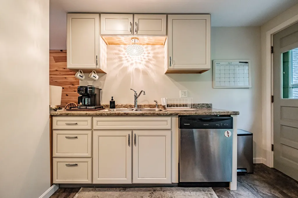 112 Birch Drive Poland ME 04274