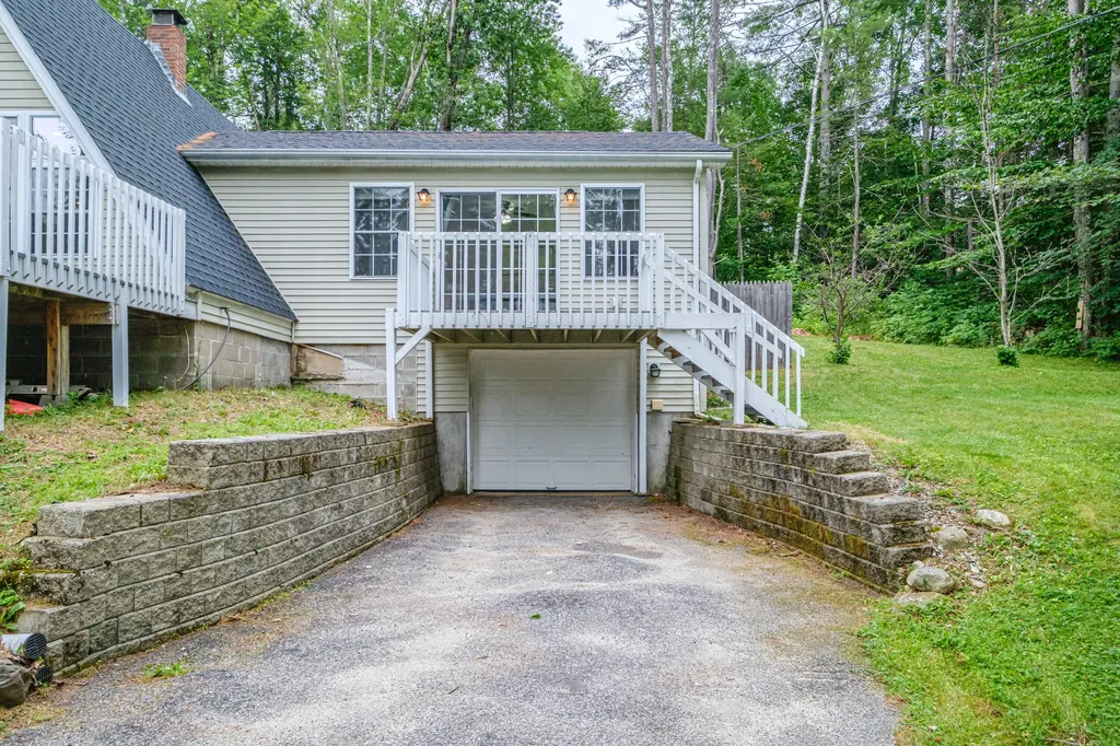 112 Birch Drive Poland ME 04274
